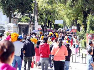 Saldo blanco en Puebla tras conmemoración de Día de Muertos