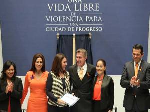 Alcalde de Puebla promueve igualdad de oportunidades entre mujeres y hombres