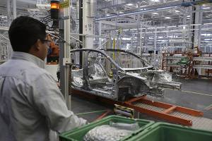 Se confirma inversión de mil mdd en ampliación de planta VW Puebla