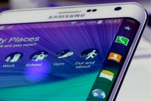 Samsung presentará un nuevo smartphone con pantalla curva