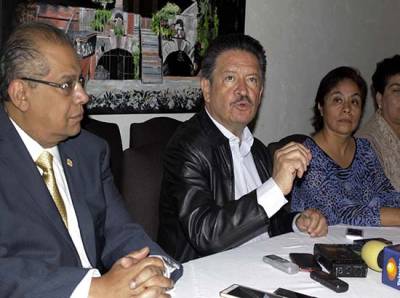Contra el viejo PRI, alianza PAN-PRD para minigubernatura en Puebla: Navarrete