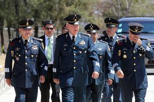Secretario de la Defensa encabeza en Puebla graduación militar