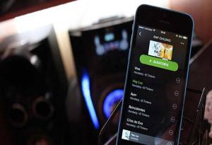 Spotify se mete en serios problemas por su nueva política de privacidad
