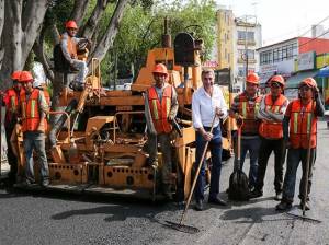 Alcalde de Puebla inicia repavimentación de la avenida Vicente Guerrero