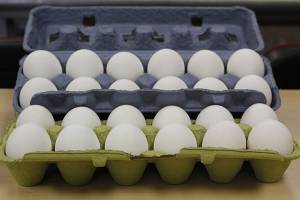 Precios del huevo y pollo aumentaron 185% en tres años