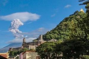 Popocatépetl registra 58 exhalaciones y dos explosiones de baja intensidad