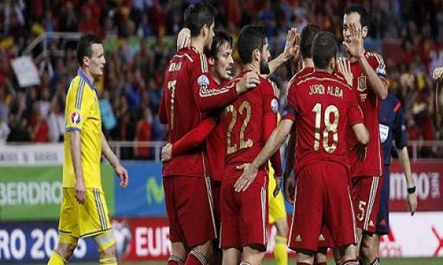 España derrotó 1-0 a Ucrania en juego eliminatorio rumbo a la Euro 2016