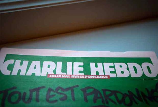 Charlie Hebdo suspende números por “duelo y fatiga”