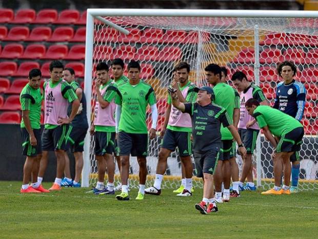 Selección Mexicana de Futbol terminó 2014 en el lugar 20 del ranking FIFA