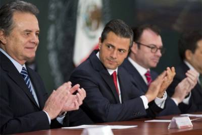 Peña Nieto propone cambios de fondo para evitar otro Iguala