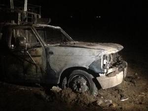 Se incendia camioneta cuando ordeñaban ducto en Quecholac, Puebla