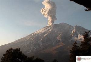 Popocatépetl presenta 222 exhalaciones y 13 explosiones