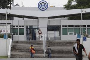 Sindicato de VW logró incremento salarial del 4.5 por ciento