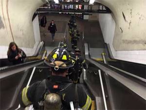 Humo en Metro de Nueva York causa pánico; no hay heridos