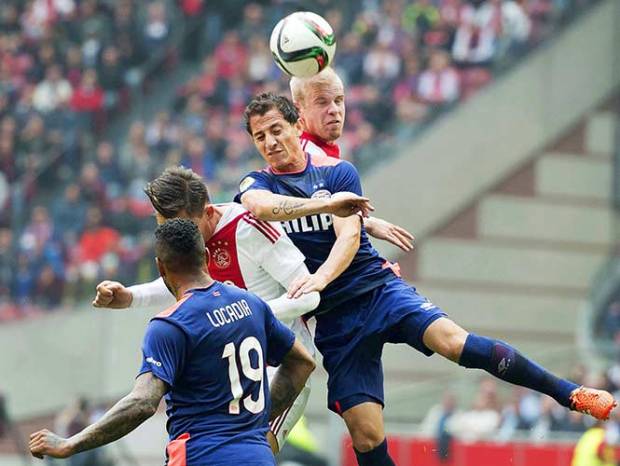 PSV con Guardado derrotó 2-1 al Ajax; el mexicano estaría en juego vs Estados Unidos