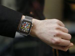 Apple Watch llegará a México hasta junio