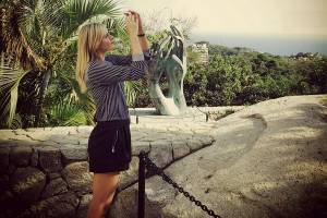 Abierto Mexicano de Tenis 2015: Maria Sharapova disfruta Acapulco