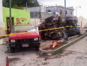 Mueren 27 peregrinos atropellados por camión en Zacatecas