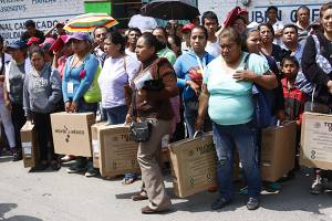 SCT entrega miles de TV digitales en Puebla a 15 días de elecciones