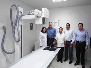 RMV entrega obra hospitalaria y apoyos por 44.6 mdp en Cañada Morelos