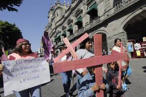 Diputados de Puebla proponen 70 años de cárcel por asesinar embarazadas