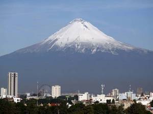 Volcán Popocatépetl registra más de 2 horas de tremor