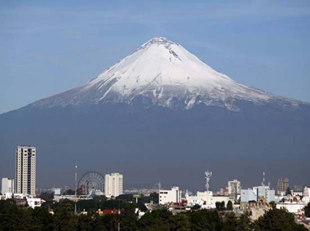 Volcán Popocatépetl registra más de 2 horas de tremor