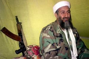 Bin Laden murió de tres tiros en la cabeza, dice soldado que disparó