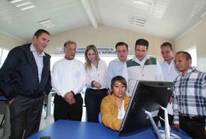 RMV inaugura Centro de Educación a Distancia en Quecholac