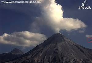 VIDEO: Captan extraño objeto en el Volcán de Colima