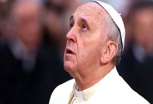 Líderes políticos y económicos “enmascaran” problemas del cambio climático: Papa Francisco