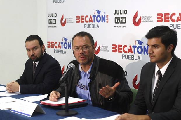 VIDEO: Becatón ofrecerá 10 mil apoyos en 60 escuelas privadas de Puebla