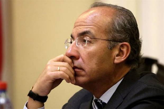 Felipe Calderón seguirá en política y el PAN después del 7 de junio