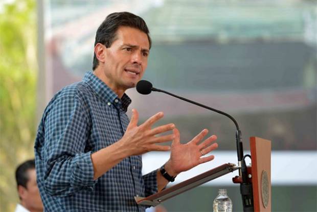 Sólo el 39% de los mexicanos aprueba gestión de Peña Nieto: Reforma