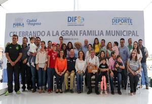 Tony Gali y Dinorah López encabezan celebración a la Gran Familia Municipal