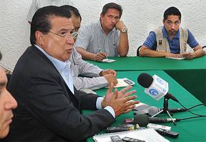 PGR detiene a hermano y sobrino del ex gobernador de Guerrero