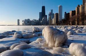 Frío ártico congela las ciudades de Chicago y Detroit en EU