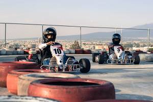 Maneja como en carrera mundial en los Go-Karts de Puebla
