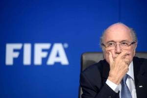 FIFA: Habrá sucesor de Blatter hasta el 26 de febrero