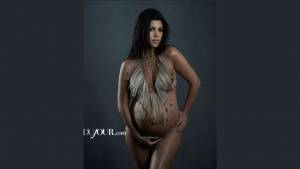 FOTOS: Kourtney Kardashian se desnudó para presumir embarazo
