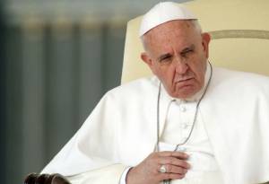 Papa Francisco podría hacer escala en Cuba en viaje a EU