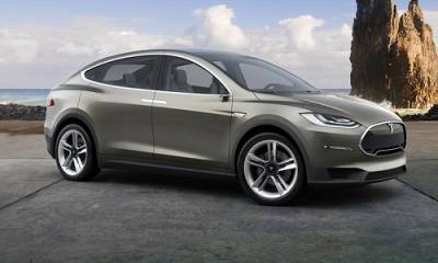 Tesla lanza X, su primer crossover