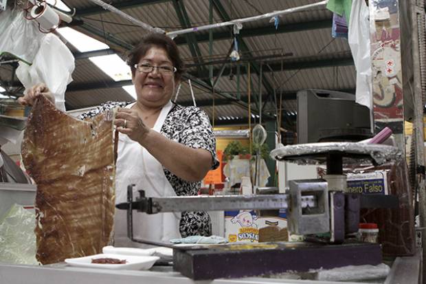 VIDEO: Así se prepara la deliciosa cecina de Atlixco, Puebla