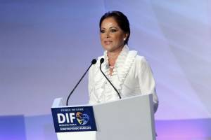 Dinorah López de Gali rindió primer informe en el DIF municipal