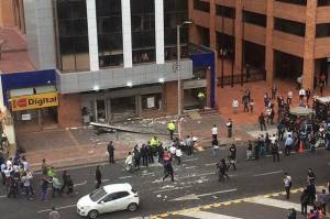 Explotan dos bombas en Bogotá; hay cinco lesionados y daños