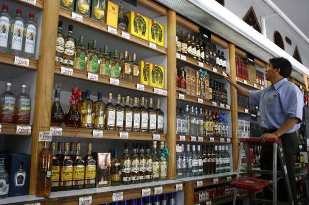 SAT incluye a Puebla en operativo contra whisky ilegal
