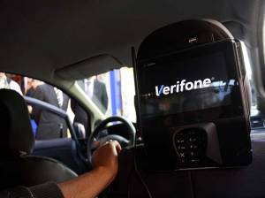 Taxistas de Puebla contraatacan a Uber: cobrarán con tarjeta de crédito