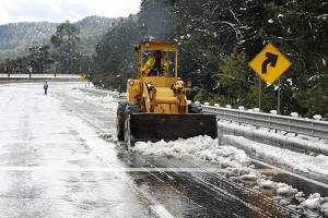 Reabren en su totalidad la autopista México-Puebla tras nevada