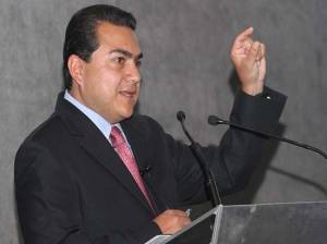 Puebla, a salvo de afectaciones económicas 2015 por sector automotriz: Moya