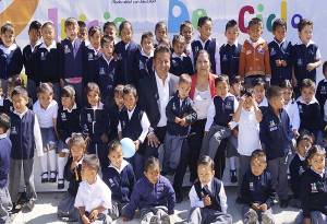 Leoncio Paisano inaugura ciclo escolar 2015-2016 en San Andrés Cholula
